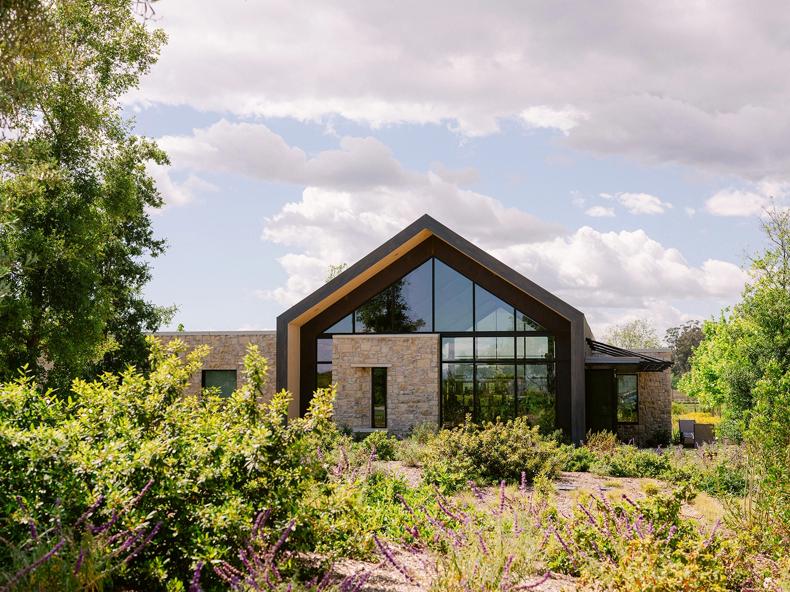 luxury resort and vineyard - napa-valley-girls